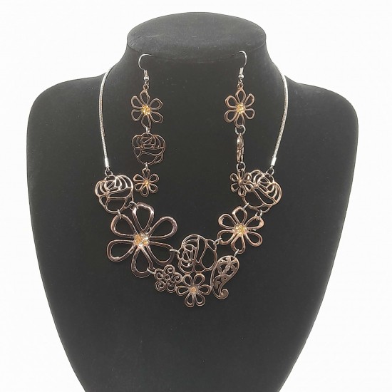 Annanova Necklace - Earring set 2