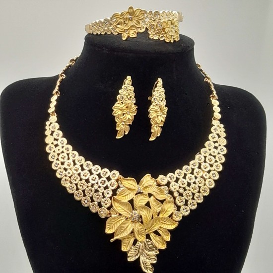 Elegant costume jewelry that is affordable 12